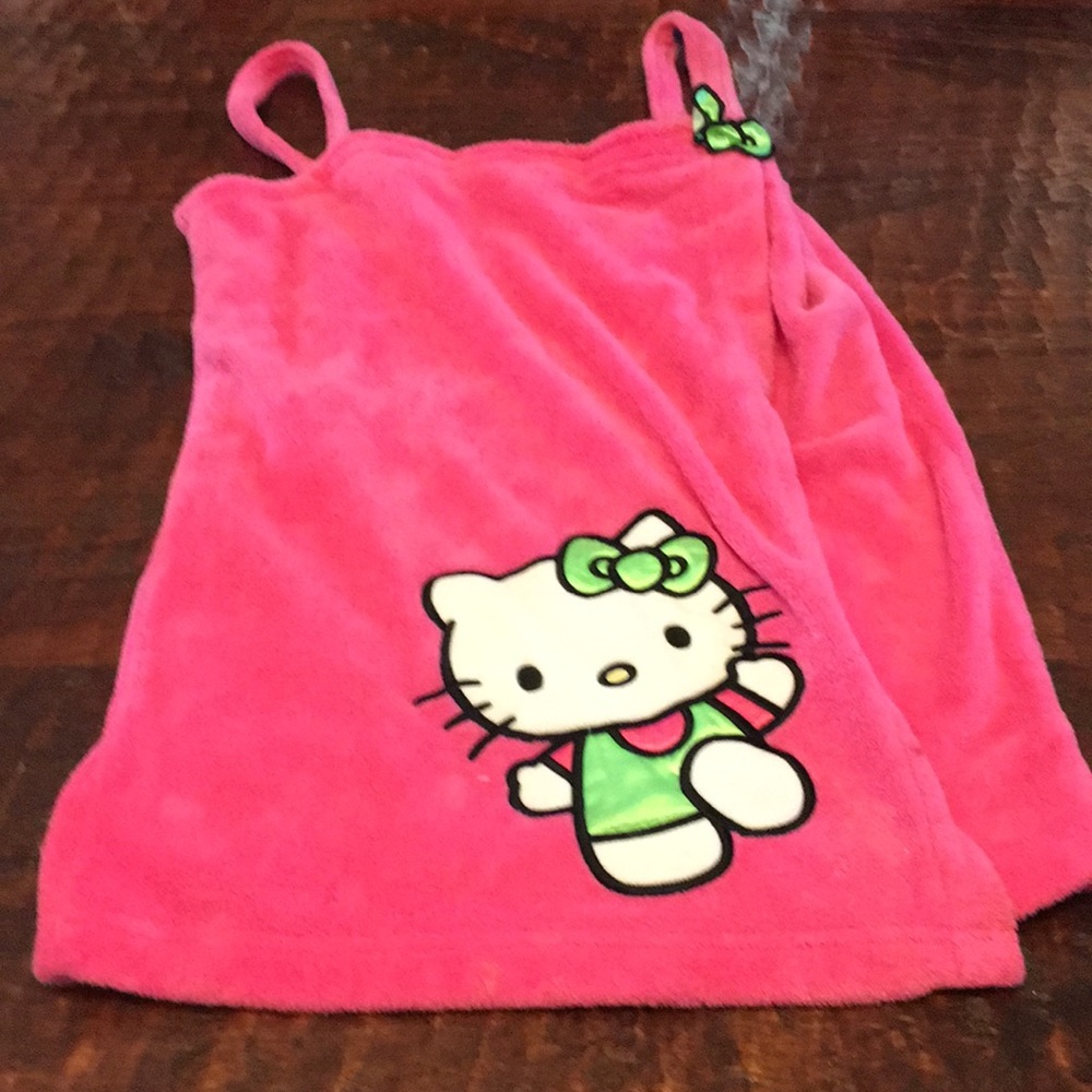 A  (Hello Kitty) M robes